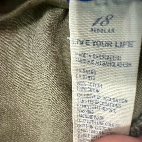 American Eagle Outfitters Camouflage Boot Cut Pants - Picture 4 of 6